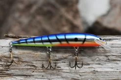 Karikko Chrome 13 Cm Plug -Angler's Advantage Shop 5834bef8 874c 4658 bf6a 67d6be76d268