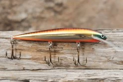 Karikko Chrome 13 Cm Plug -Angler's Advantage Shop dcf4359f 8c4a 4365 bf72 b3c44fe2700b